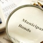 Муниципальные облигации — особенности, стоит ли инвестировать в них
